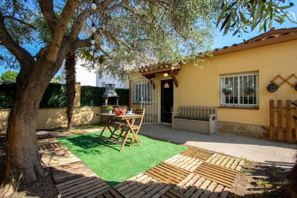 Holiday home Casita Con Jardin, Bbq, Wifi, Centro Y Playa *