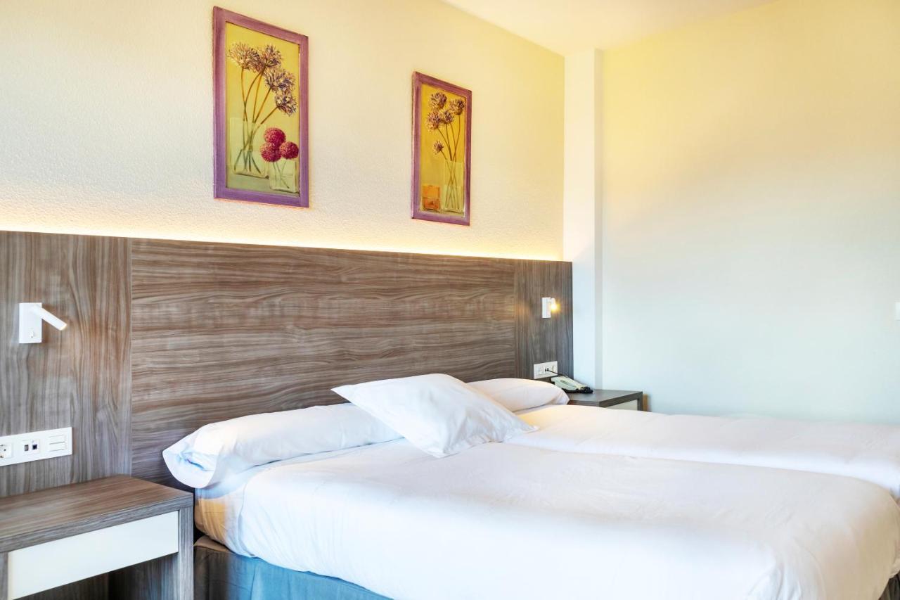 Vejo Hotel 3*