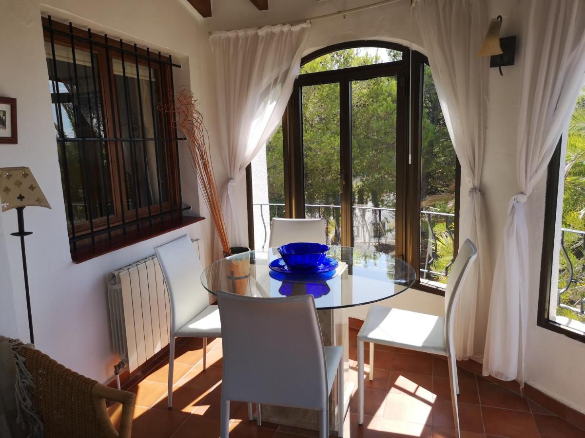 La Madrugada - Luxury With Sea Views And Private Heated Pool Moraira