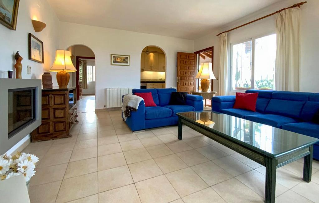 La Madrugada - Luxury With Sea Views And Private Heated Pool Villa