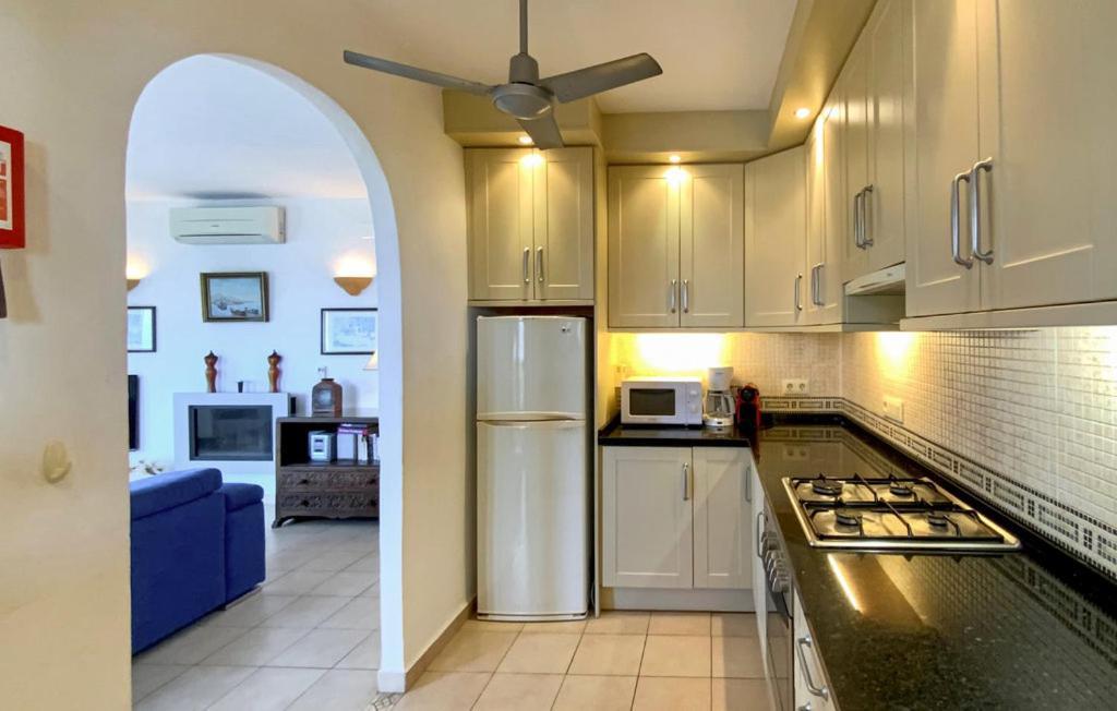 La Madrugada - Luxury With Sea Views And Private Heated Pool Villa