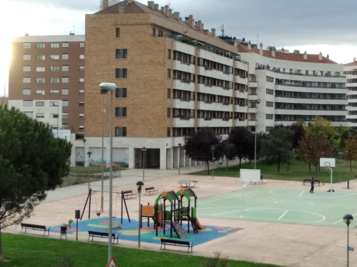 Lirios Apartment *