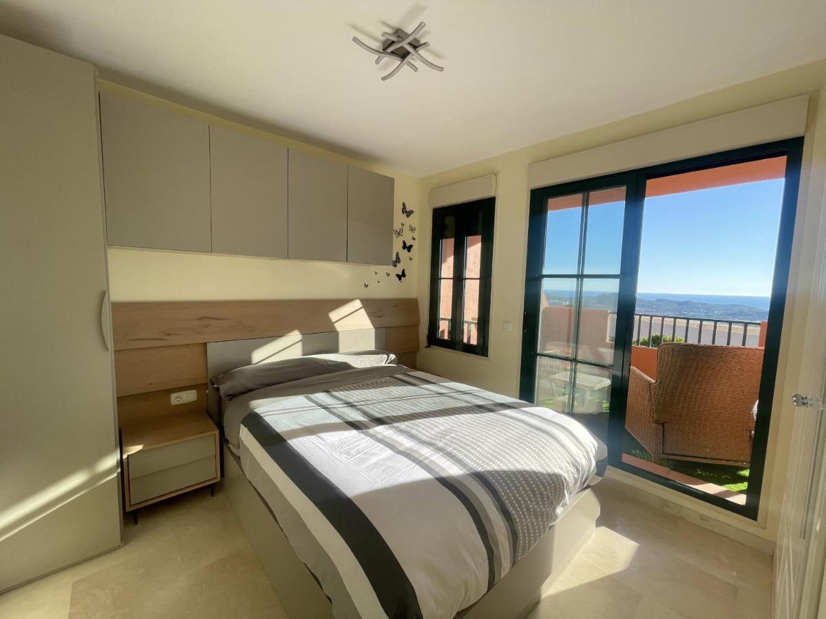 Altos Sierra Cortina Apartment