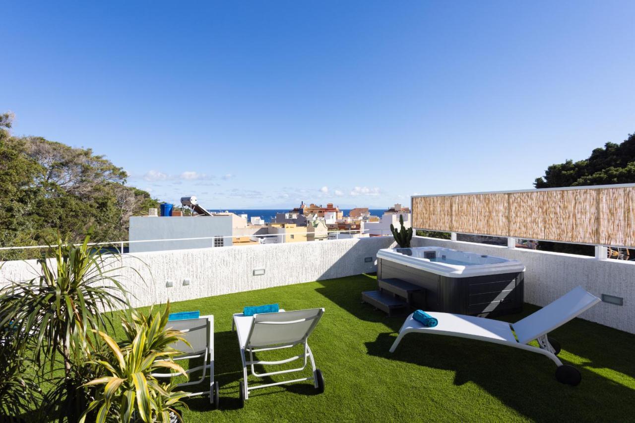 Penthouse Suites 3b With Jacuzzi Apartment *