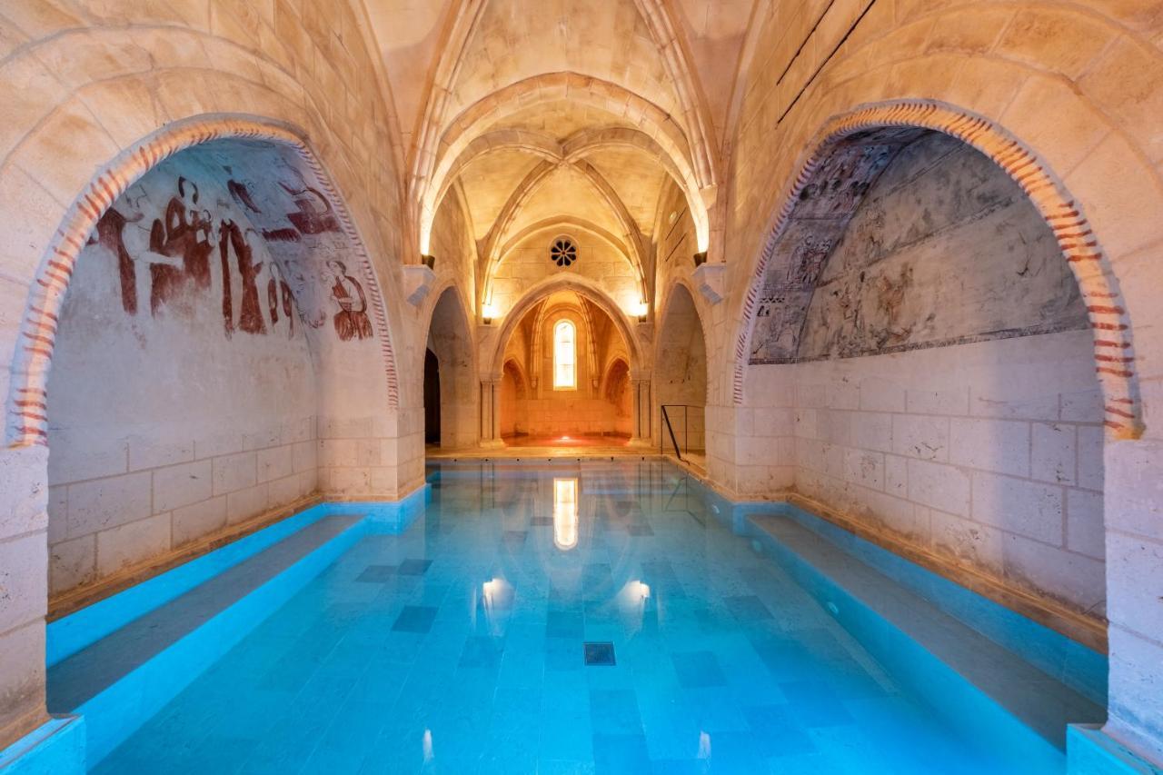 Hotel Castilla Termal Monasterio De Valbuena 5*