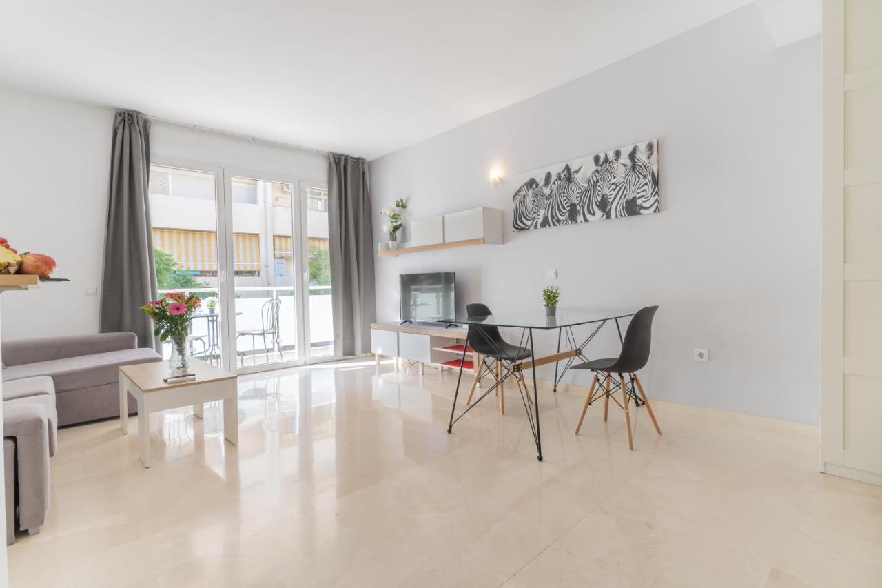 Castillo Apartment *