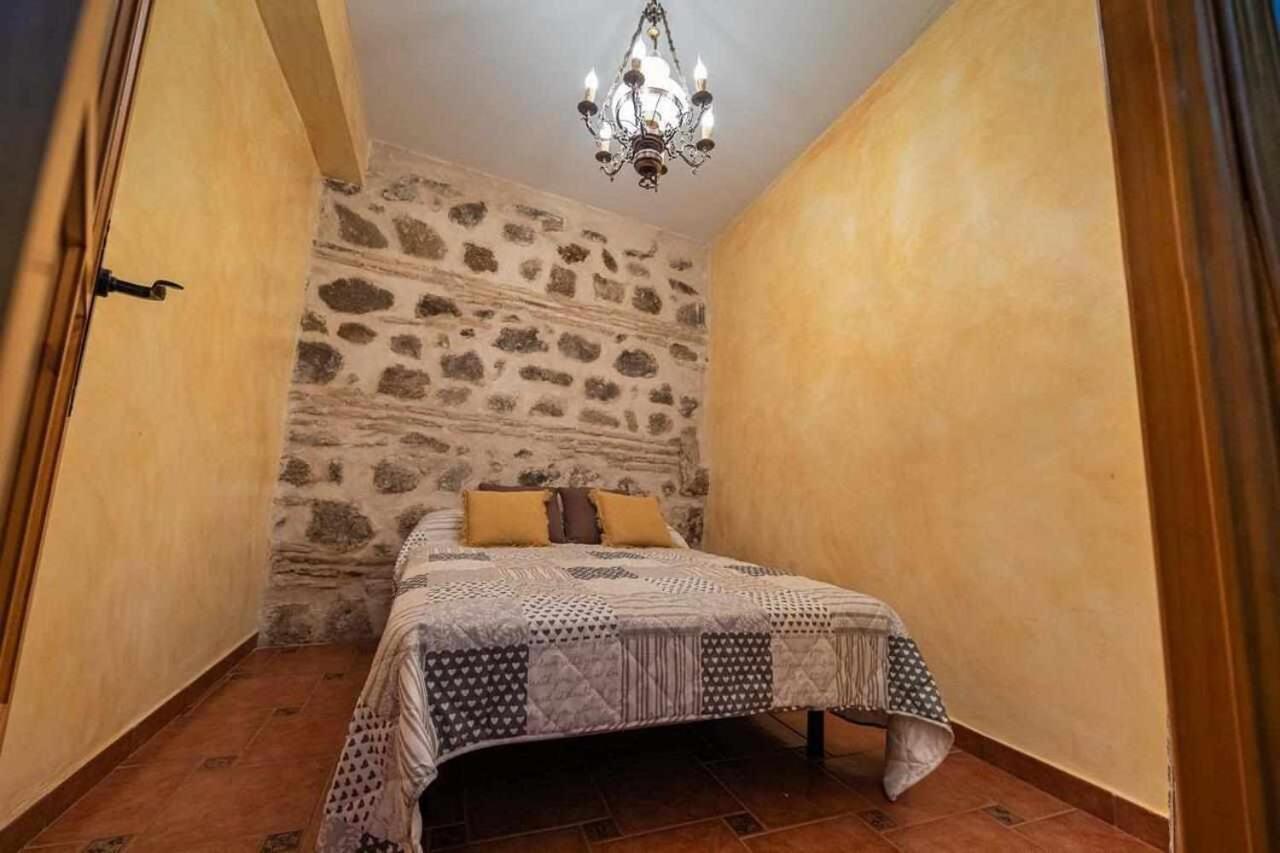 La Casa De Santo Tome Toledo