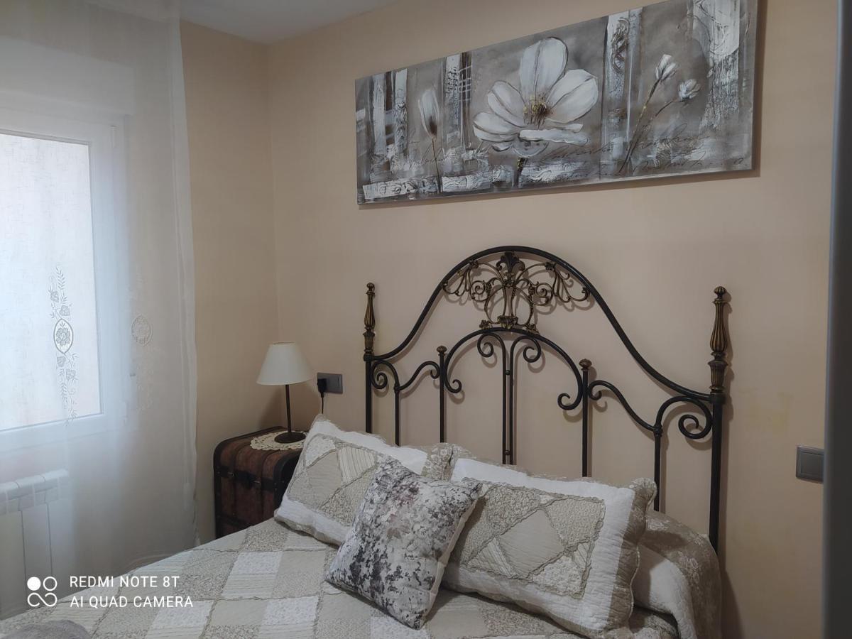 Apartment Gonzalo De Berceo 15 