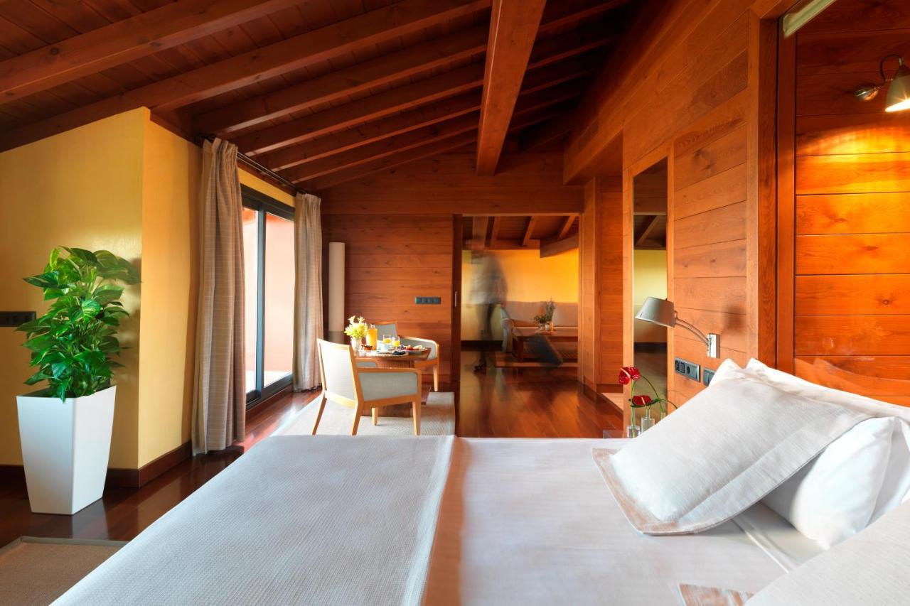 Hotel Montanya