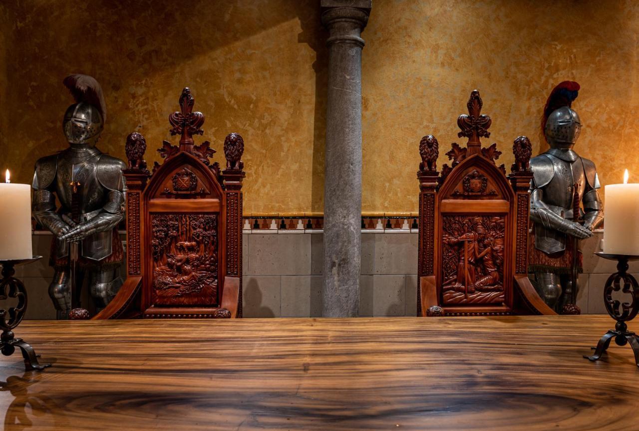 Casa De Reyes 2*