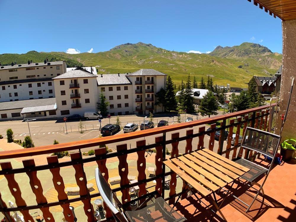 Apartamento Inmobiliaria - Admite Mascotas Formigal