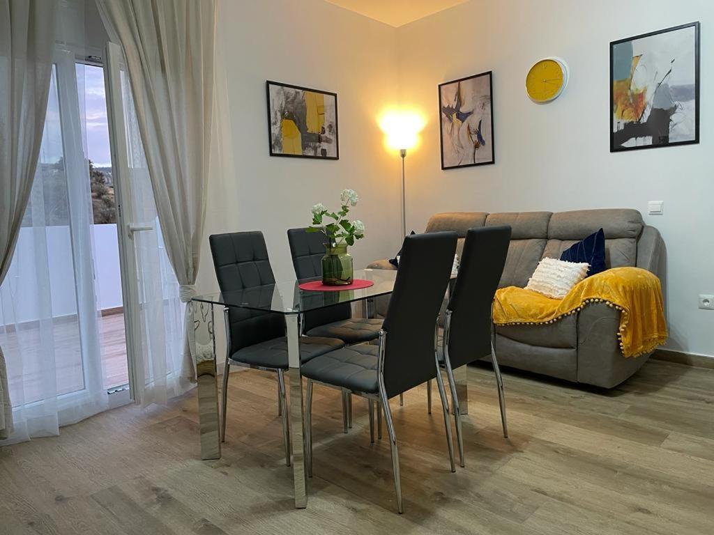 Apartment Atico Laan En Setenil De Bodegas Setenil De Las Bodegas