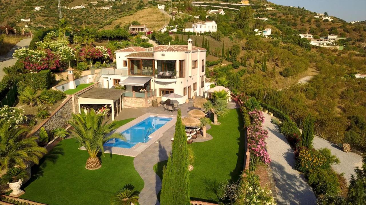 Exceptional Costa Del Sol El Espuela For 8 Heated Pool Amazing Views & Quality Torrox