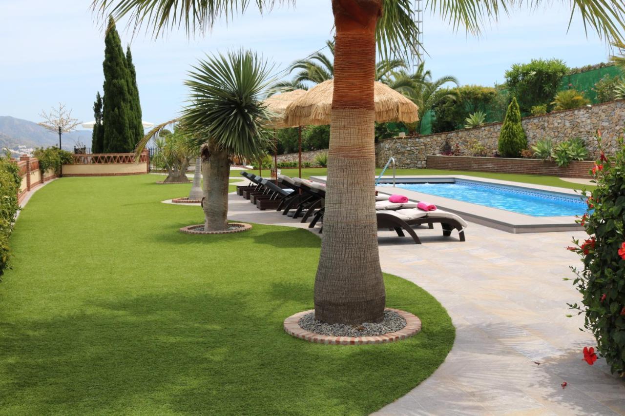 Exceptional Costa Del Sol El Espuela For 8 Heated Pool Amazing Views & Quality Villa