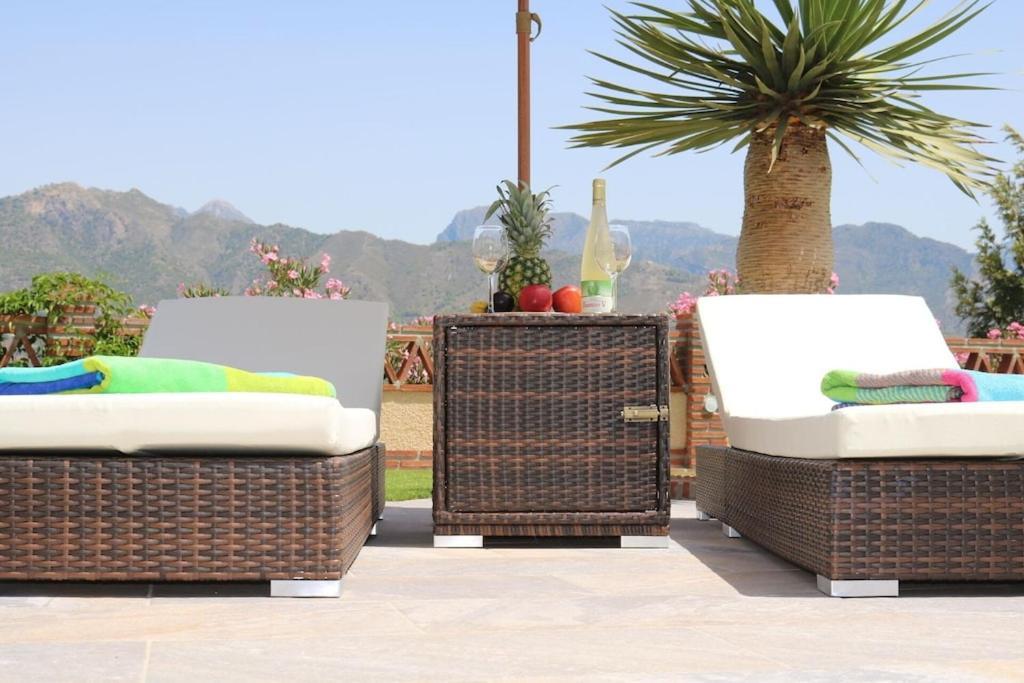 Exceptional Costa Del Sol El Espuela For 8 Heated Pool Amazing Views & Quality Villa