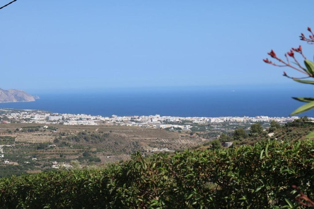Exceptional Costa Del Sol El Espuela For 8 Heated Pool Amazing Views & Quality Villa