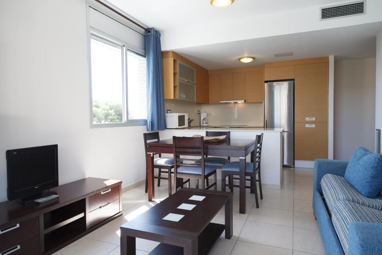 Uhc Panoramic Family Complex Apartment