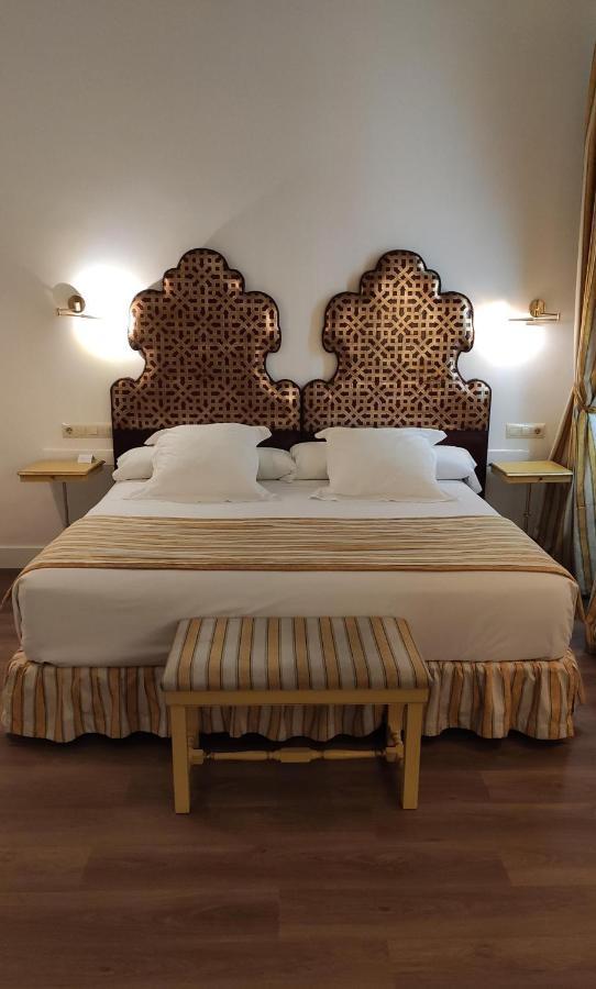 Casas De La Judería De Hotel