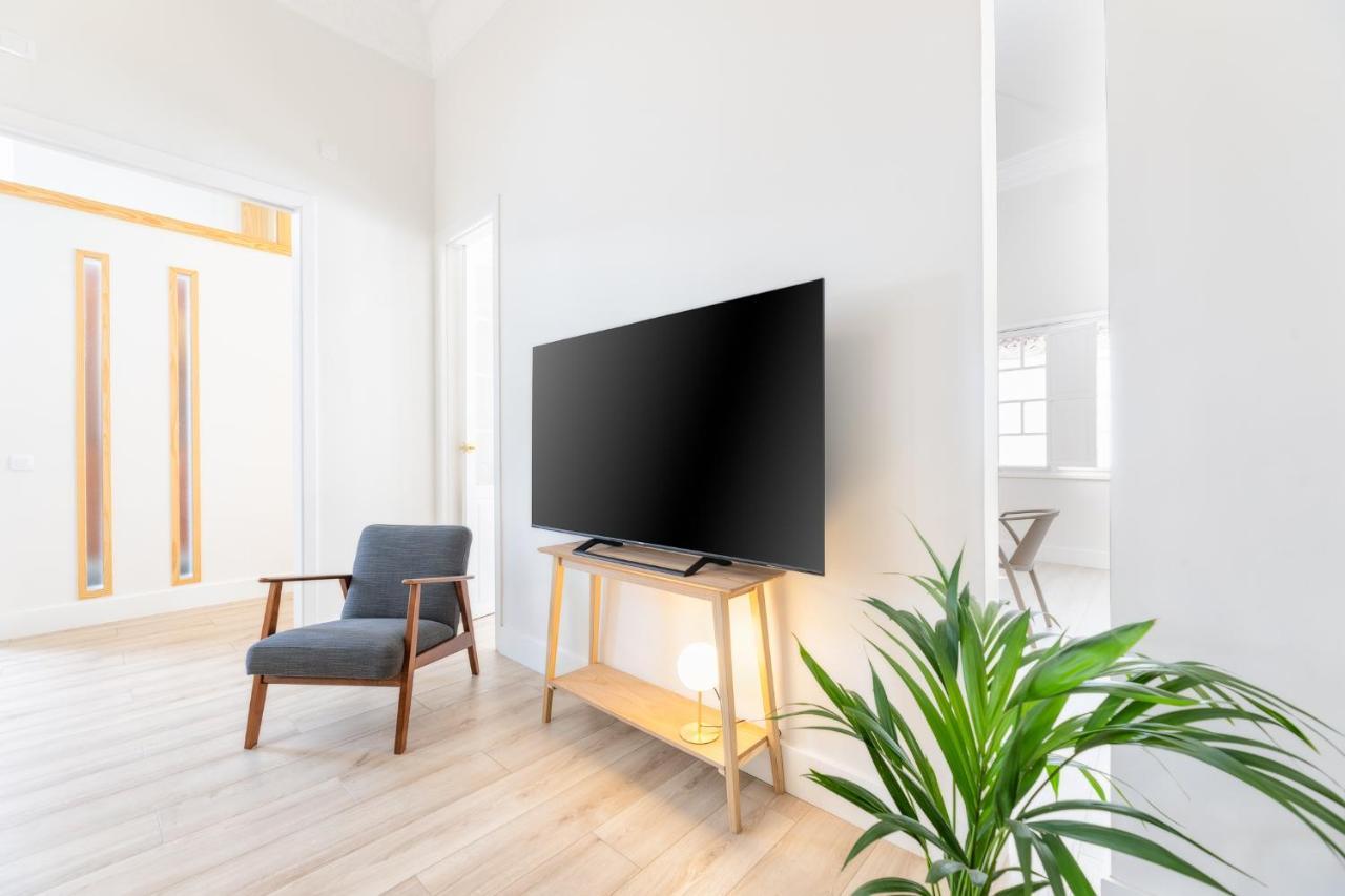 Mid Century Apartment *