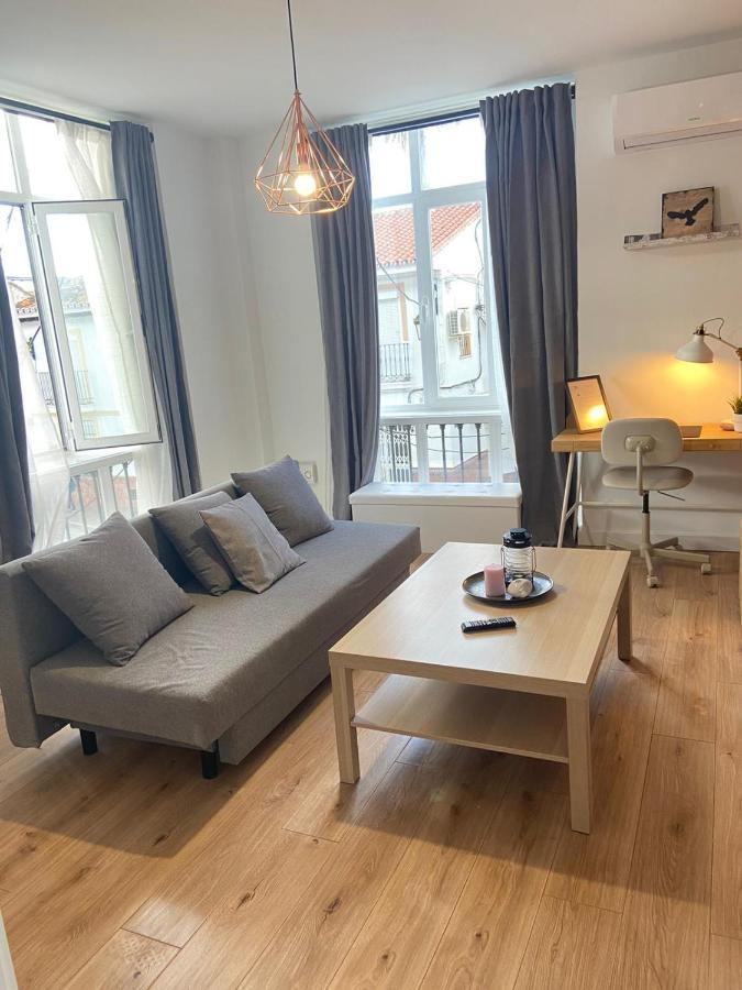 Apartamento En Concepción Esquina Calle Toril 1a * Cártama
