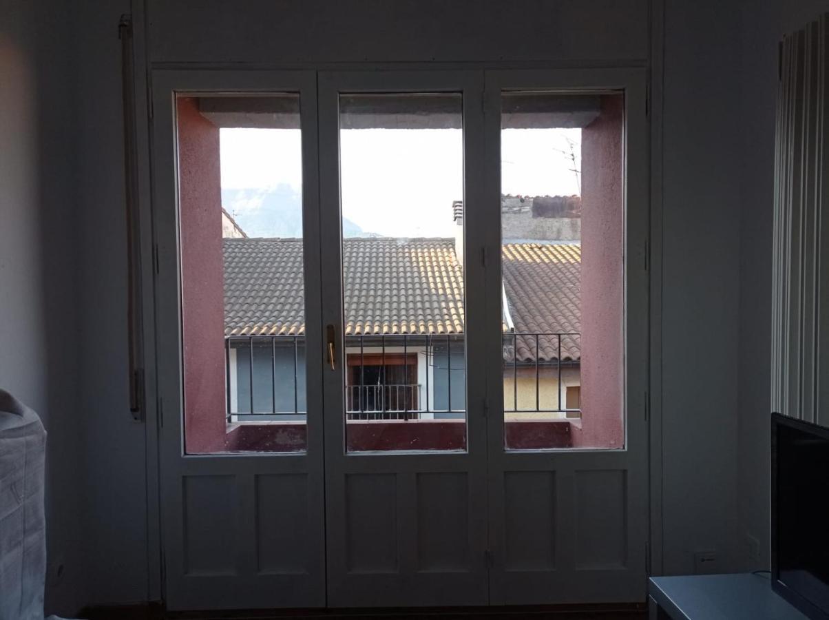 Luminoso, Céntrico Y Silencioso Jaca