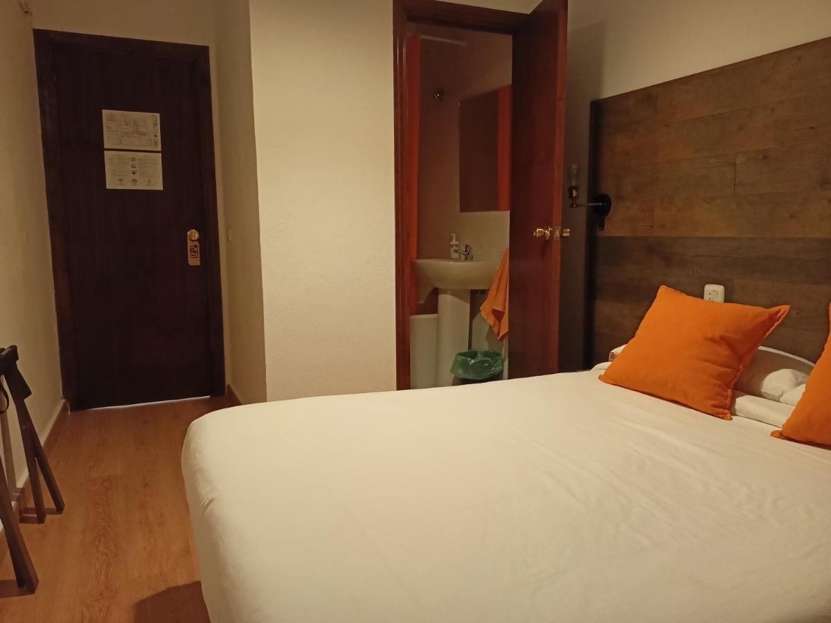 Kerkus Guest house 2*
