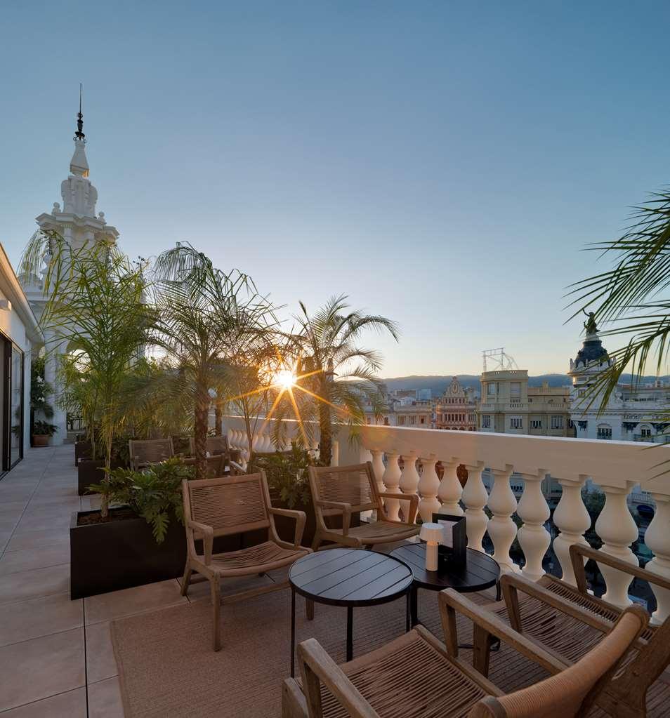 H10 Palacio Colomera Hotel 4*