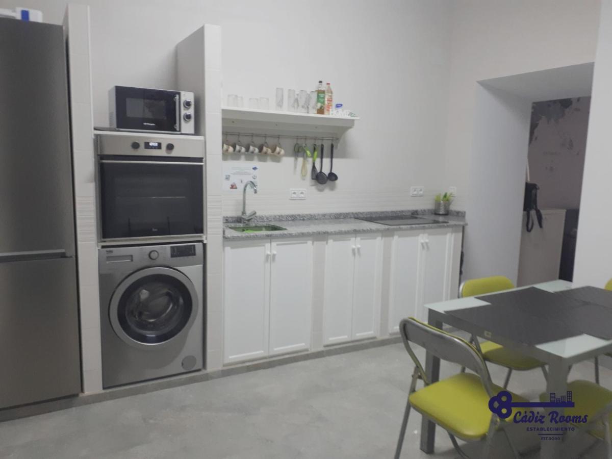 Homestay Cadiz Rooms *