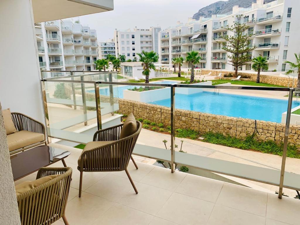 Marina Real 82 By Homeprive