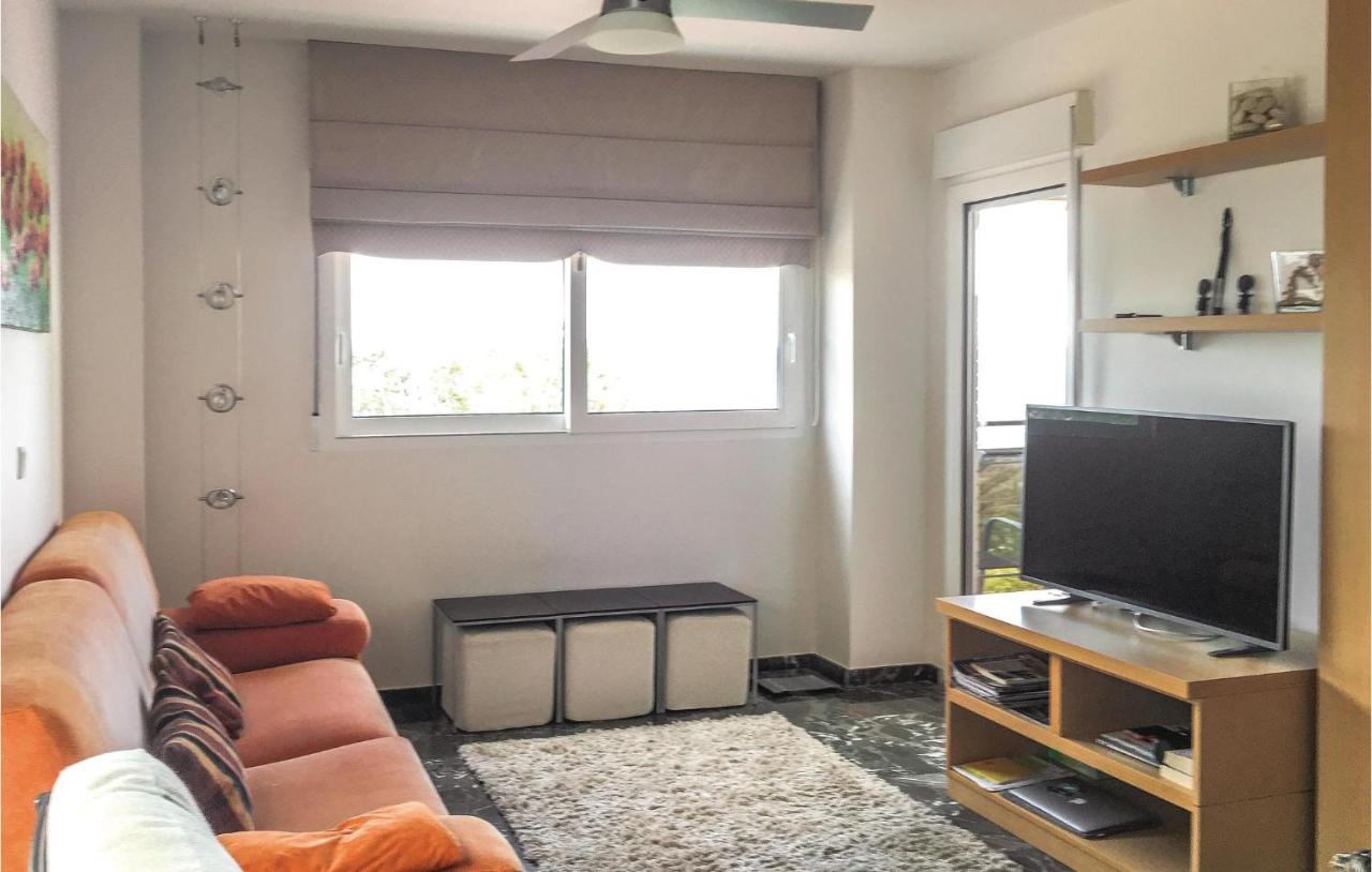 Apartment 2 Bedroom Beautiful In