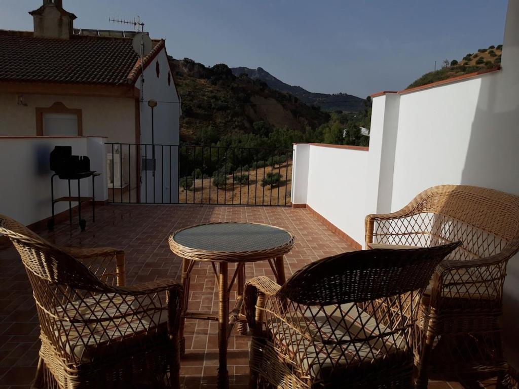 Vistas Al Campo Y Cocina Con Terraza Сasa de vacaciones