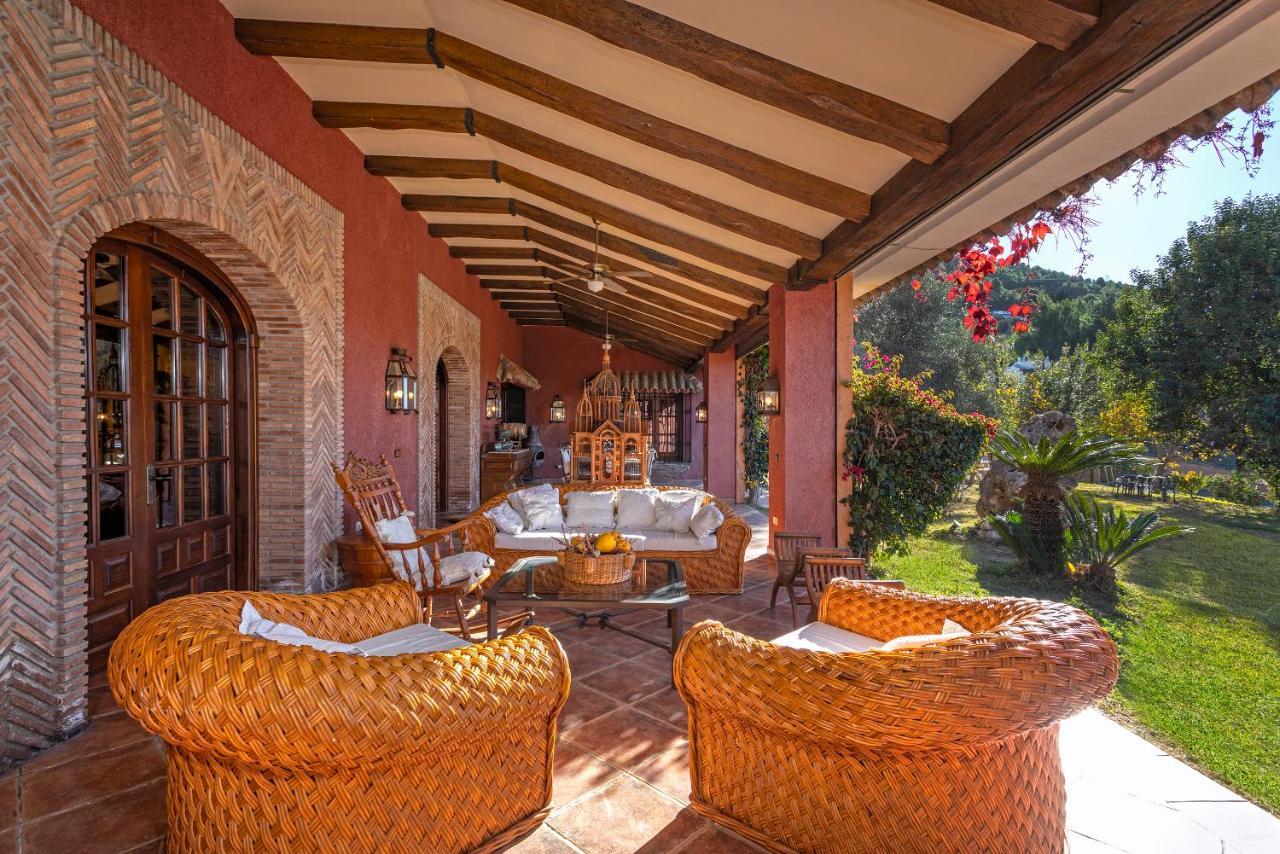 Casa Flores Con Piscina Interior Climatizada Villa *