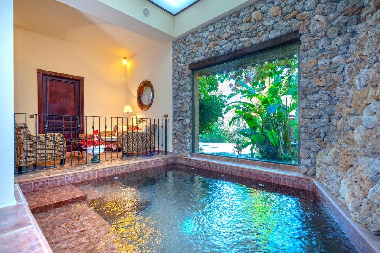 Villa Casa Flores Con Piscina Interior Climatizada
