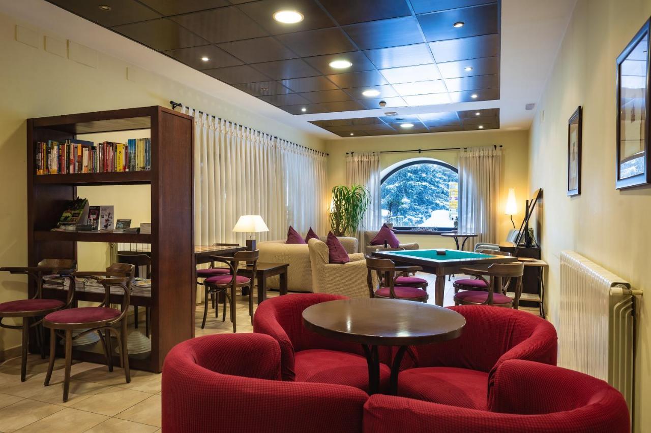 Valle De Izas Hotel 3*