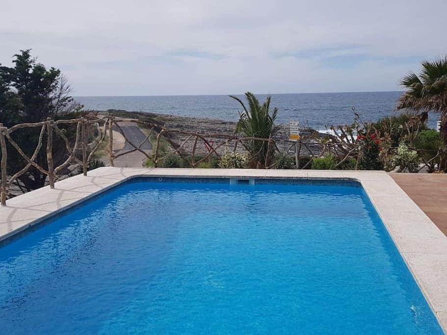 En Primera Linea De Mar Cerca De Binibeca Villa Sant Lluís