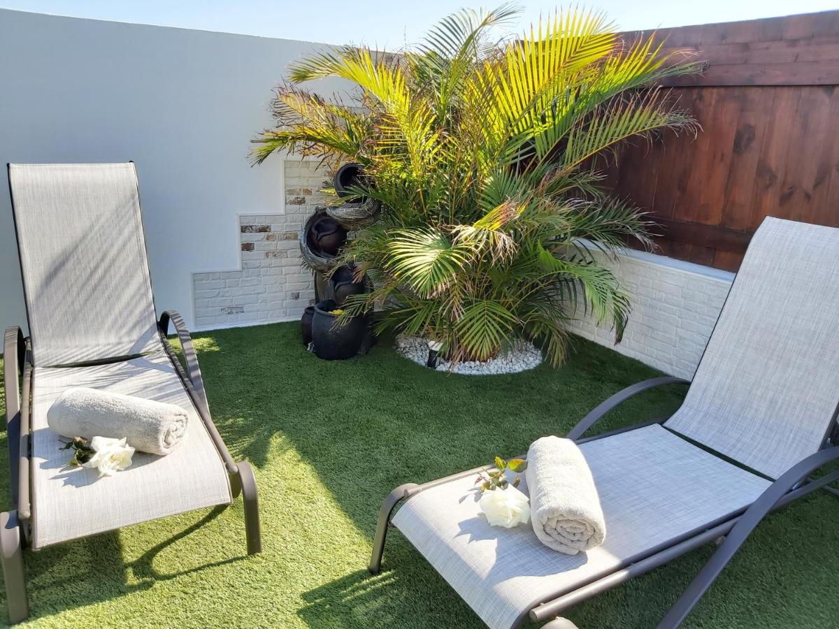 Thais, Private Heated Pool, Ideal For Your Holidays In Villa Caleta de Fuste