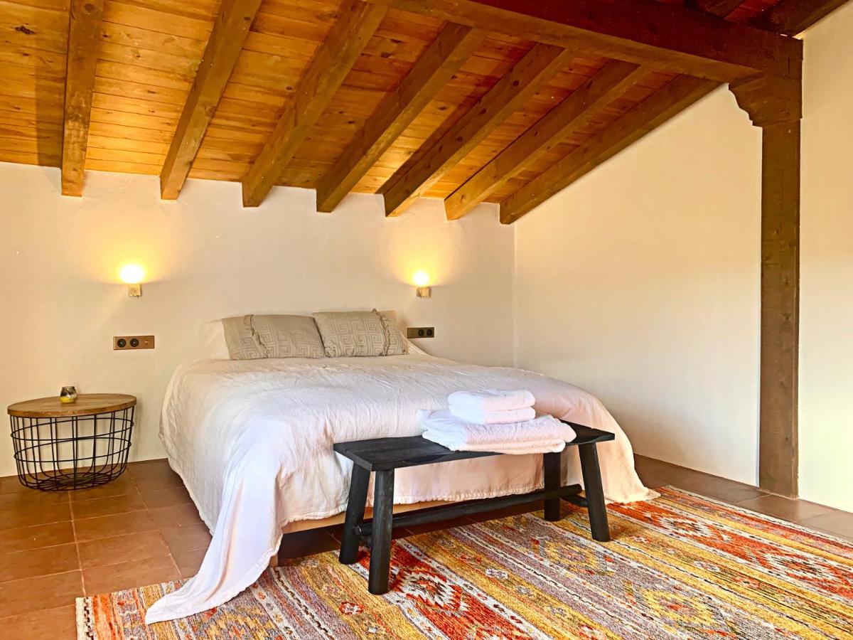 El Cuento De La Encina. Un Espacio Sentir Chalet Majaelrayo