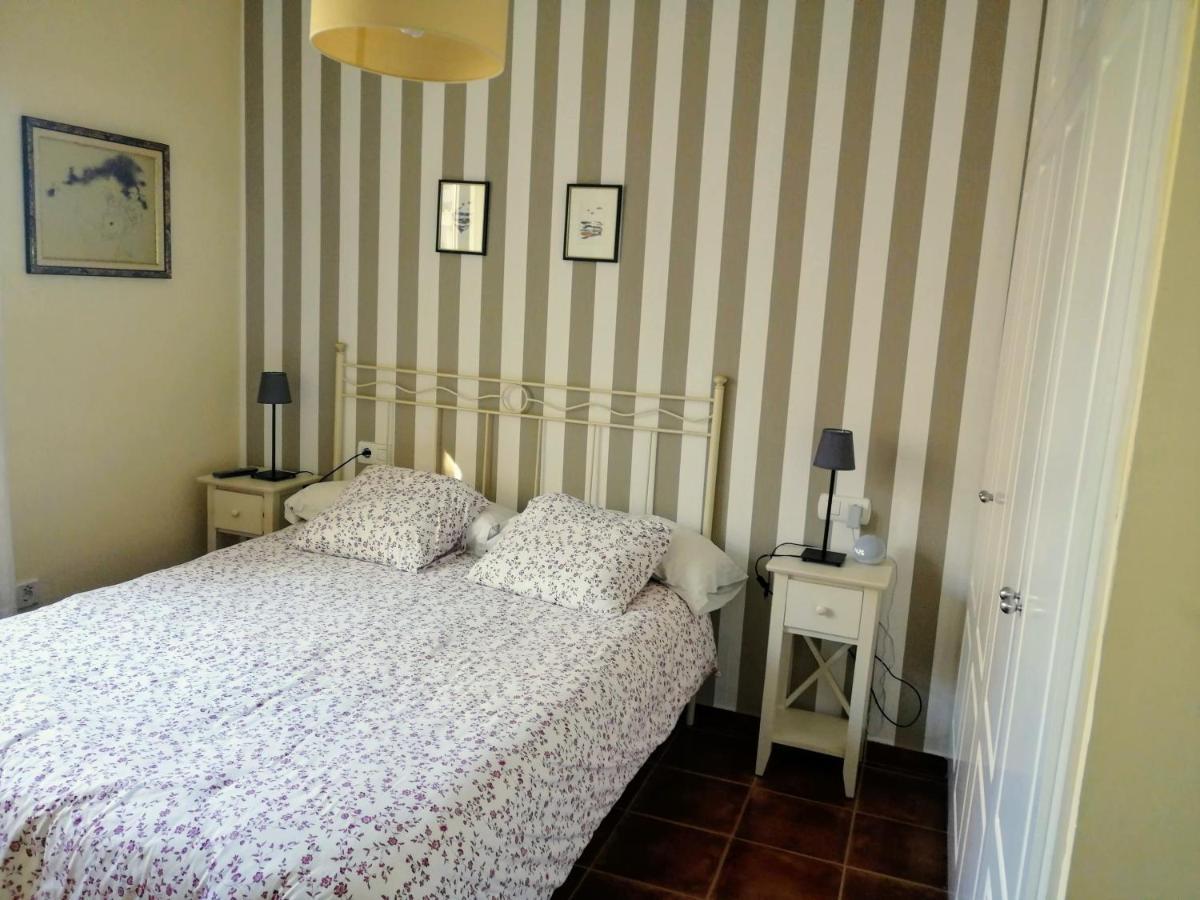 Apartment Center Paseo Apartment: Renovated With Double Garage