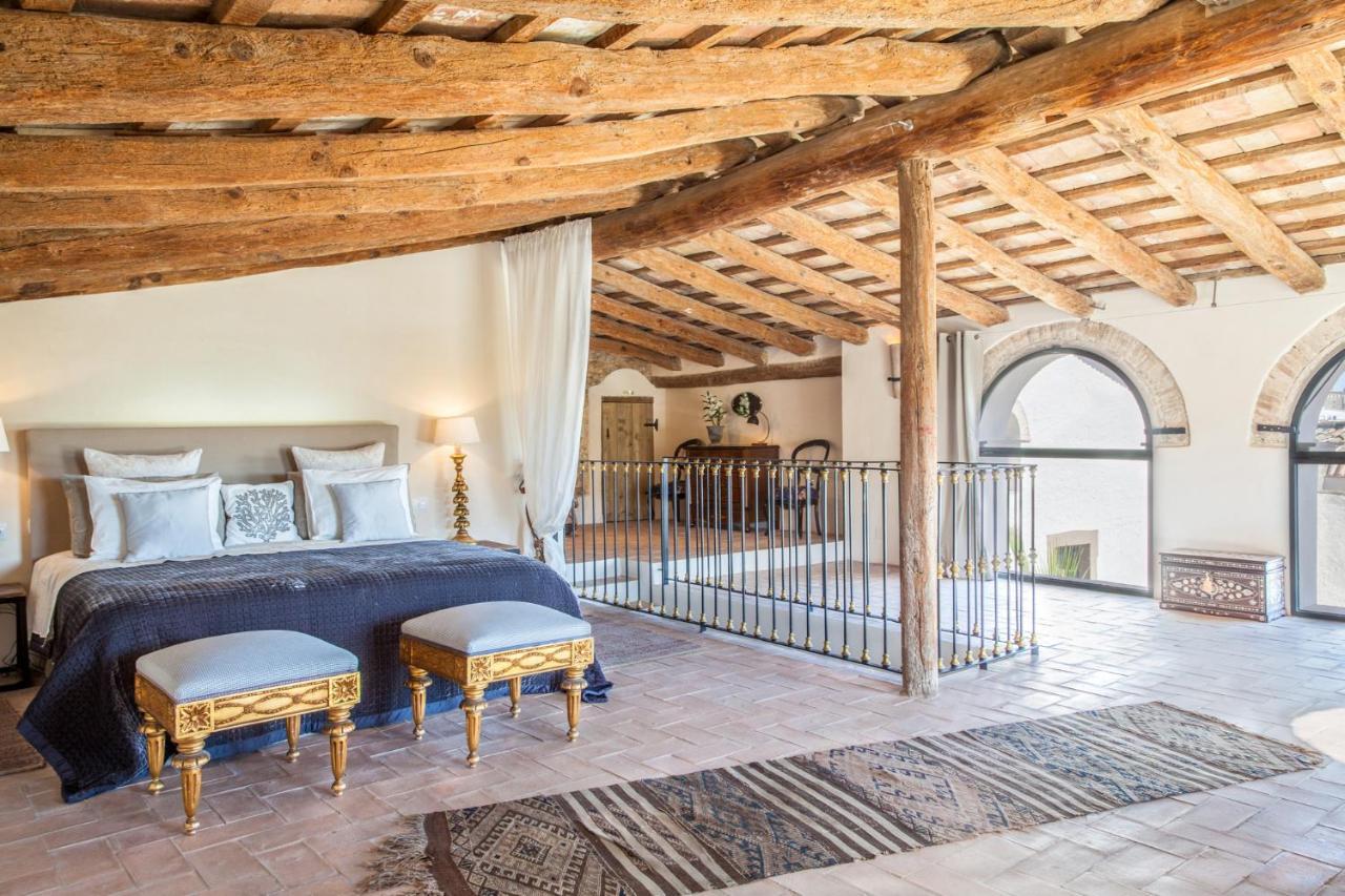 Masia Victoria Villa *