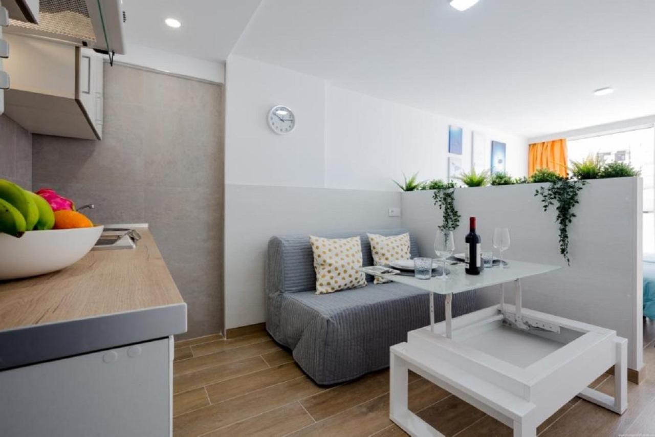 319 Modern Accommodation,sea View, Wi Fi And Pool Apartamento