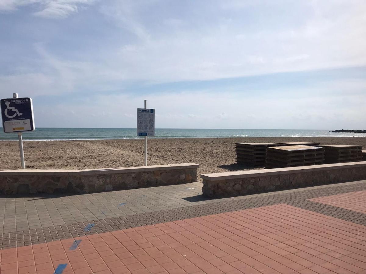Precioso Adosado Con Parking A 100 Metros De La Playa * Playa de Mar