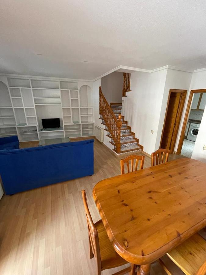 Сasa de vacaciones Precioso Adosado Con Parking A 100 Metros De La Playa Playa de Mar