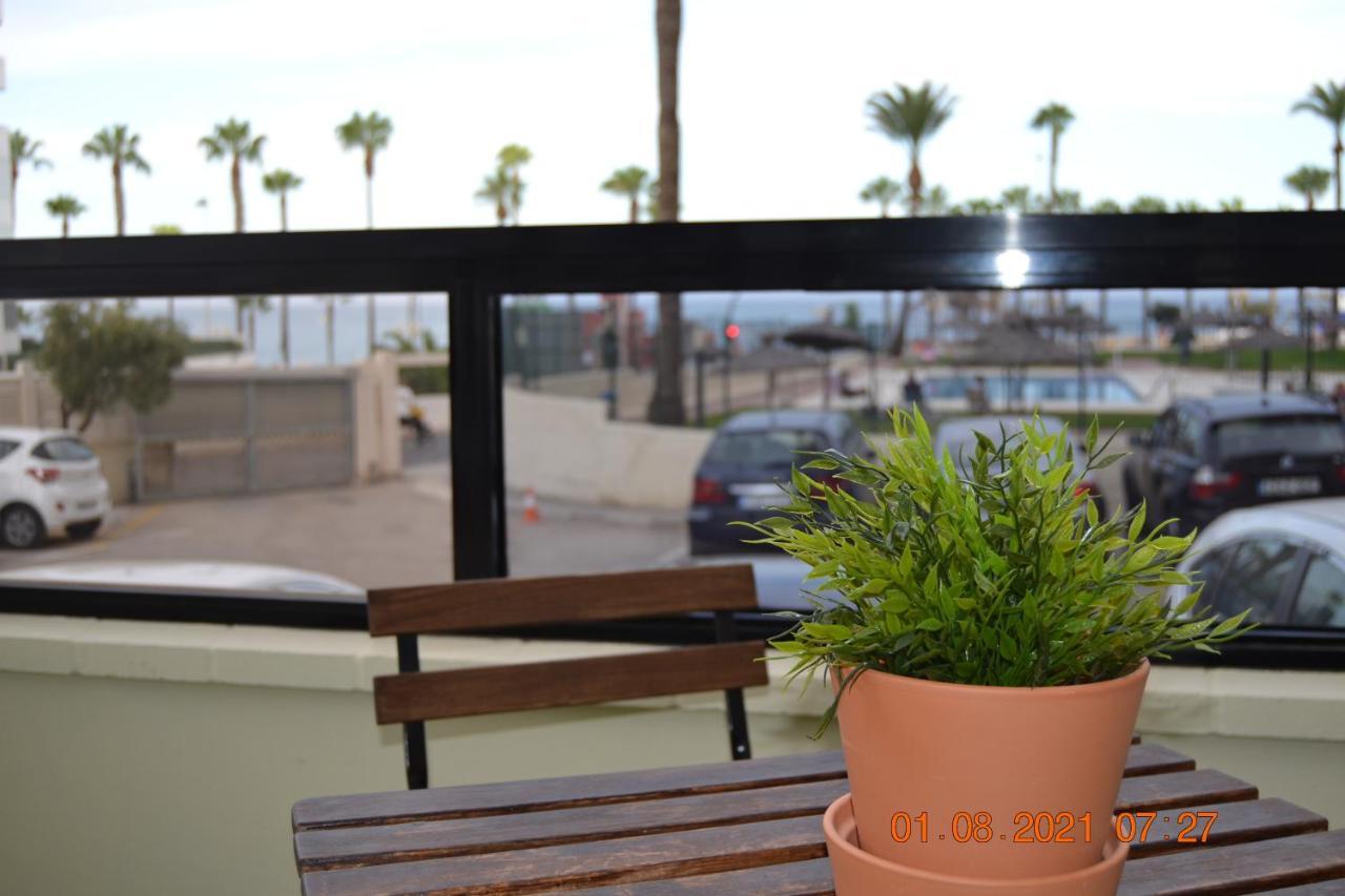 Apartamento Aloha Beach Estudio Nuevo Jacuzzi Frente Al Mar Benalmádena