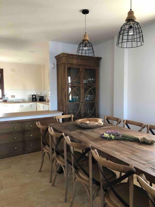Encantos De Orellana Holiday home *