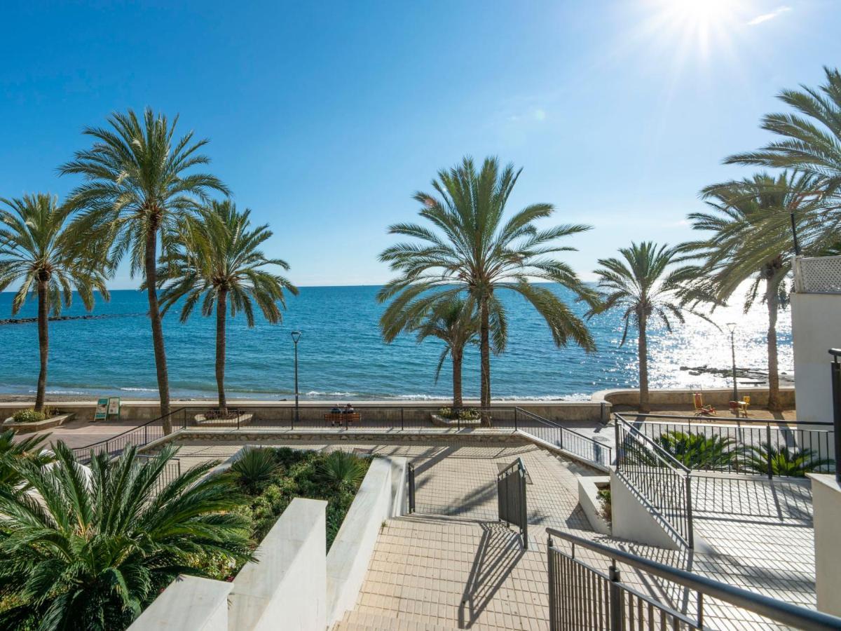 Miramar Beach Apartment