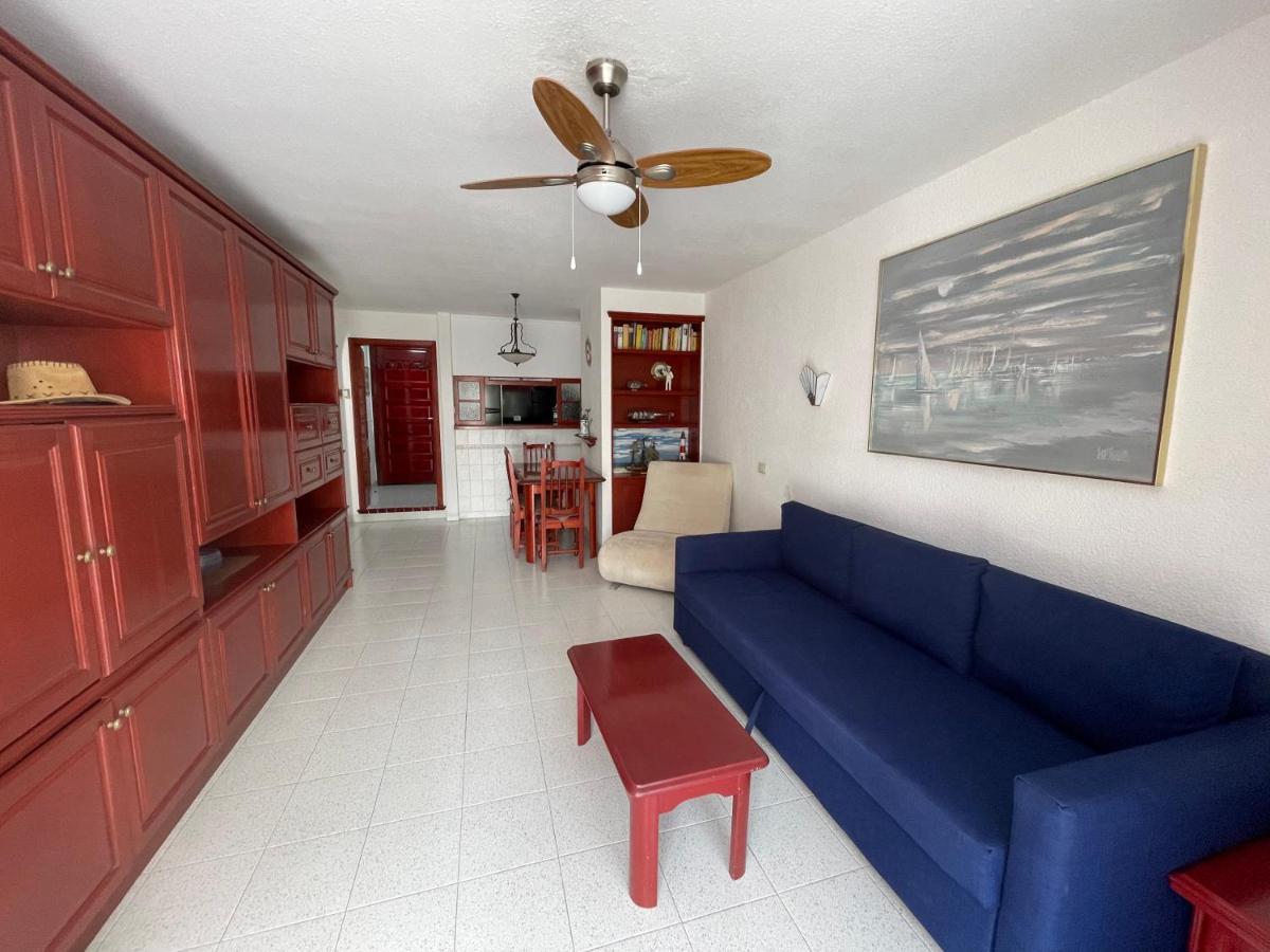 Americas 4 Apartment