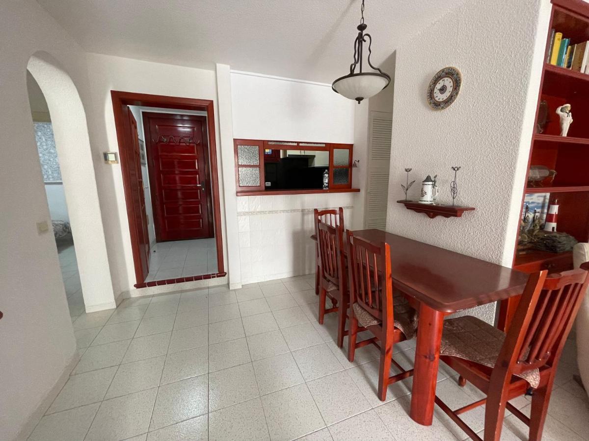 Americas 4 Apartment