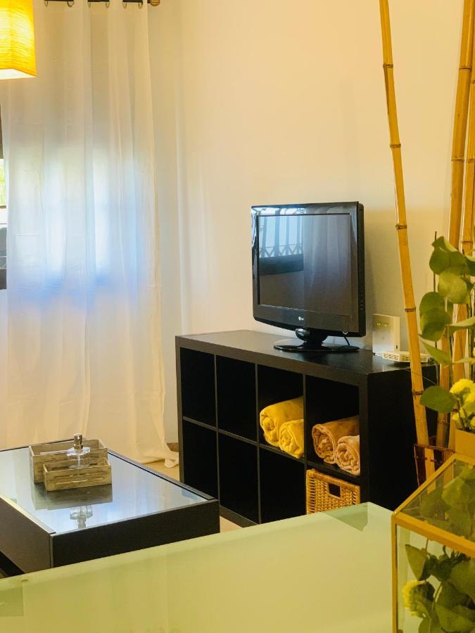 Puente Miraflores Apartment *