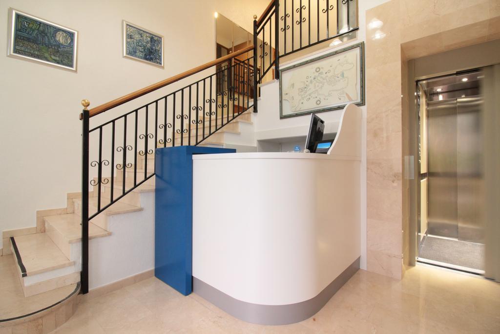 Guest house Pensimar El Altet