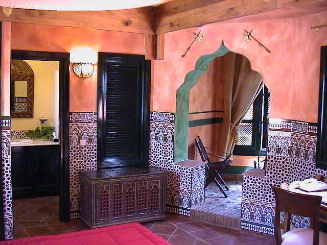 Amanhavis Hotel 3*